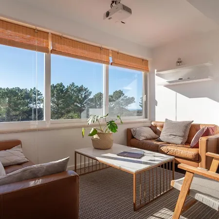 House Clerigo - 2 Unique By Lisbeyond *