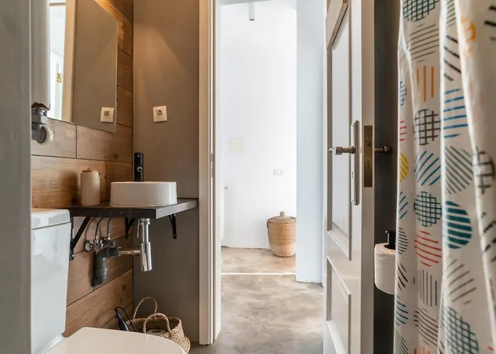 House Clerigo - 2 Unique By Lisbeyond