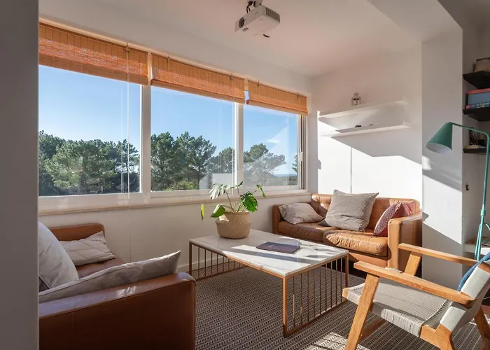 House Clerigo - 2 Unique By Lisbeyond *